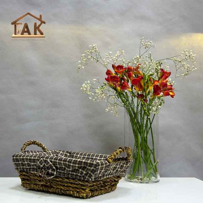 سبد-نان-و-سبزی-حصیری-مستطیل-دسته-دار-کوچک1