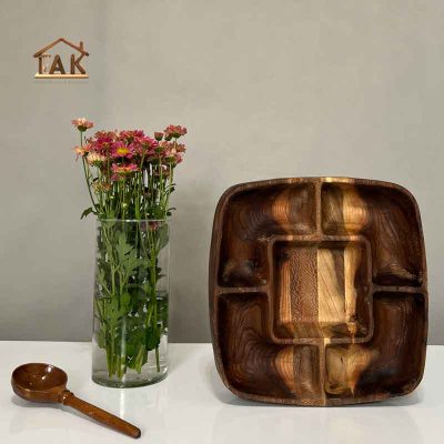 اردوخوری-چوبی-روستیک-مربعی-۵-خانه1